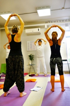 Тренинг «Йога-терапия для спины. Протрузии и грыжи»