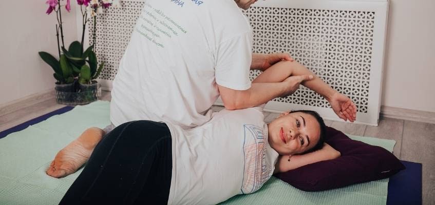 Фото воздействий надавливаниями и скруткой 